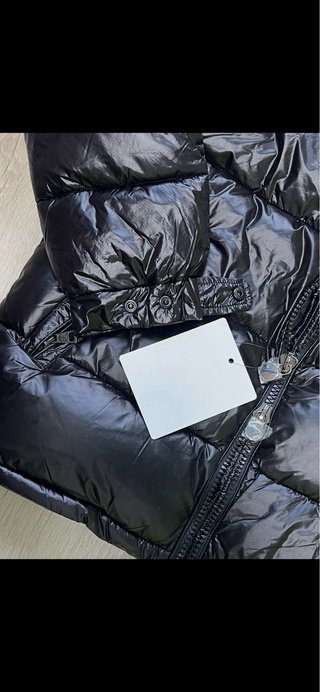Abrigo Moncler Negro