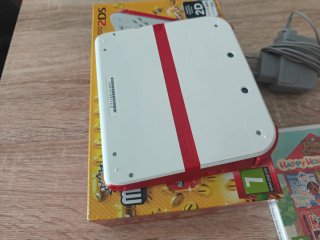 Nintendo 2DS Blanca y Roja + Juegos