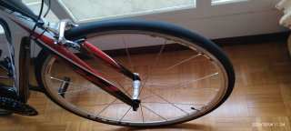 Bicicleta BH Fitness Manillar Plano