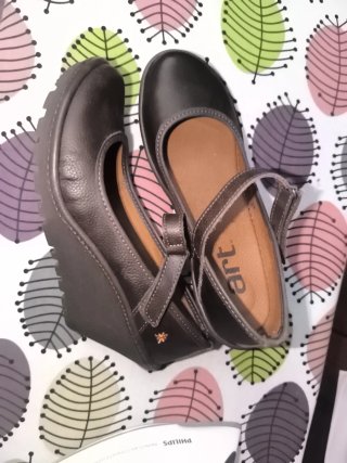 Zapatos Art Mujer Marrones