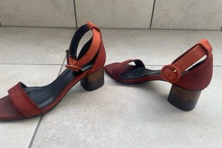 Sandalias Uterqüe Talla 36