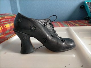 Zapatos Estilo Bruja Negros