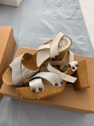 Sandalias Porronet Plata y Blanco