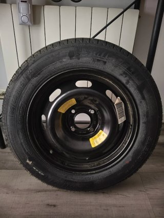 Rueda con Llanta Michelin 185/65 R15 88T