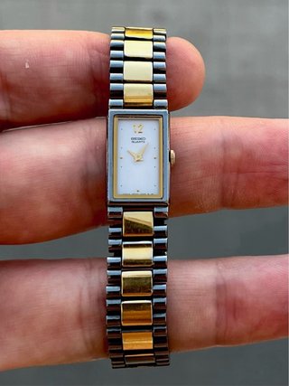 Reloj Seiko “small Tank” Vintage Gold *Año 1988*