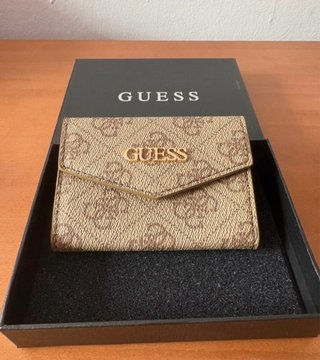 Monedero GUESS