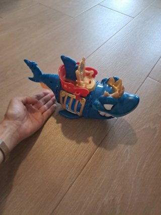 Tiburón Pirata Piratix