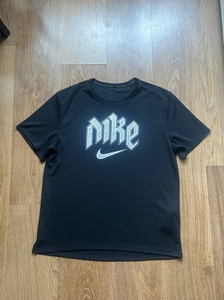 Camiseta Nike Negra Talla M