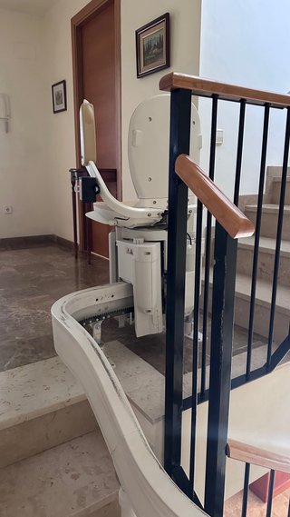 Silla eléctrica salvaescaleras