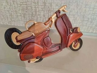 Quadretto 3D Vespa Legno Intarsiato Artigianale