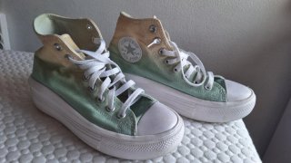 Converse plataforma beige y verde