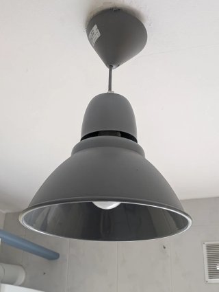 Lampara metal gris
