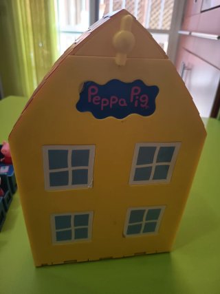 Casa y Colegio de Peppa Pig con Accesorios