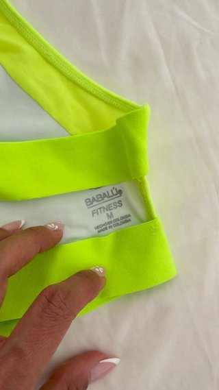 Sujetadores deportivo morado y flour  Talla M