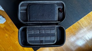 Nintendo Switch V2 + MicroSD + 4 Mandos + Funda