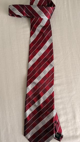 Corbata de Seda Bugano Roja y Plateada
