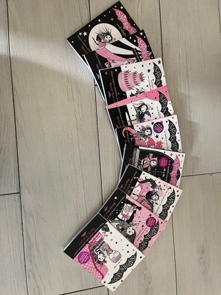 Calección libros infantiles, Idadora Moon