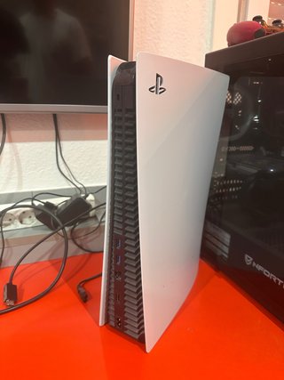 Consola PlayStation 5 (PS5) 825 GB Versión Disco