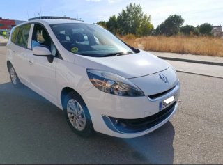 Renault Grand Scenic 2013