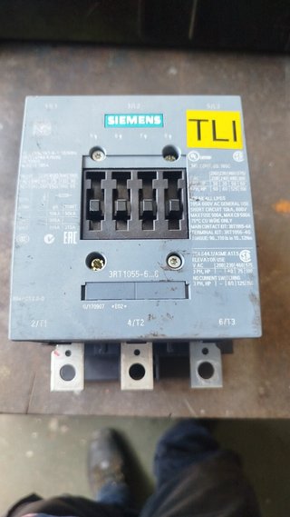 Siemens 3RT1055-6 Contactor Trifásico