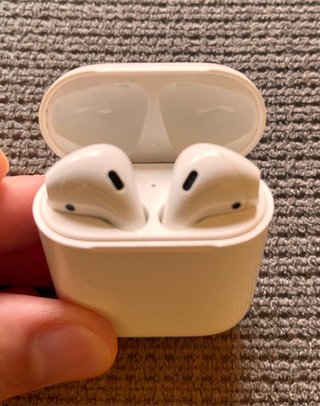 Airpods 2