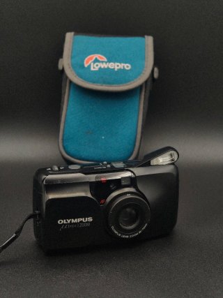 Cámara Analógica Olympus Mju: Zoom  funda compacta