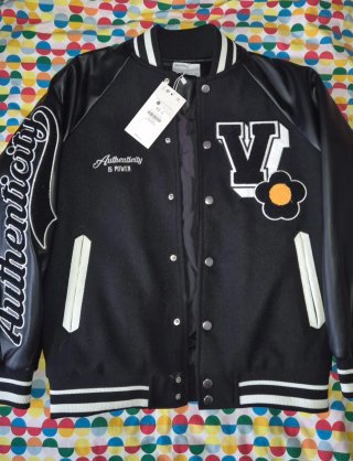 Chaqueta Beisbolera Bershka Negra Talla XS