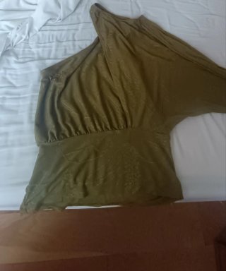 Conjunto Zara Verde Oliva ,hazme tú oferta!!!