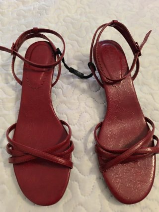 Sandalias Rojas de Tacón