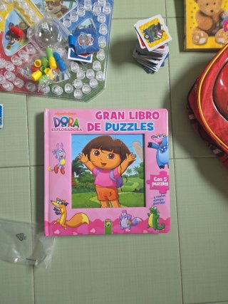 Patrulla canina. Puzzles. Libros. Juego de mesa.