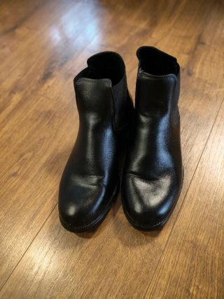 Conjunto hípica: botines 43, polainas y casco