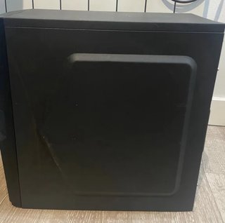 Caja PC Nox con Tarjeta GeForce 8400 GS