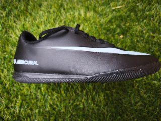 Zapatillas Fútbol Sala Nike Mercurial talla 33'5