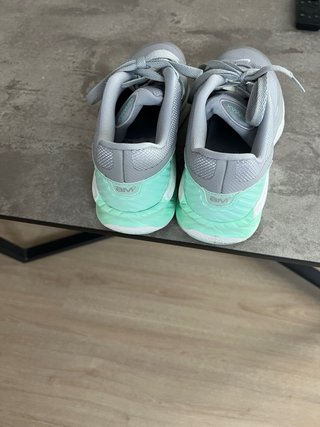 Zapatillas Nike Air Max Grises y Turquesa