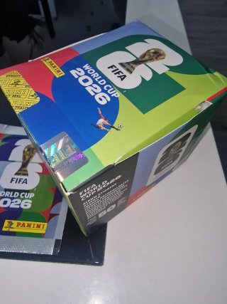 Caja 50 Cromos Panini FIFA World Cup 2026.