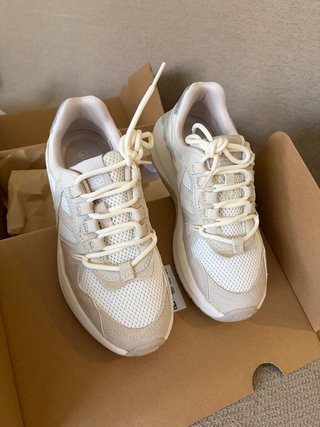 Zapatillas Munich Beige/Blanco Talla 38