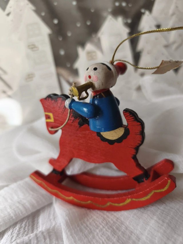 Figurita vintage Navideña de Madera. Erzgebirge