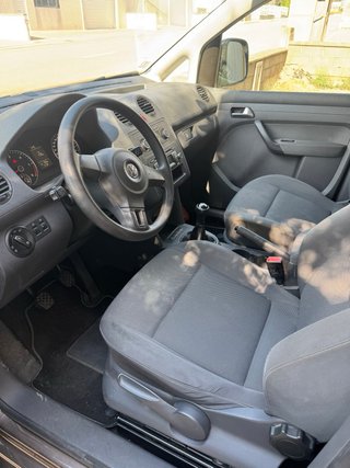 Volkswagen Caddy 2012