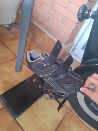 Bicicleta de Spinning Ciclondor Botas numero 43