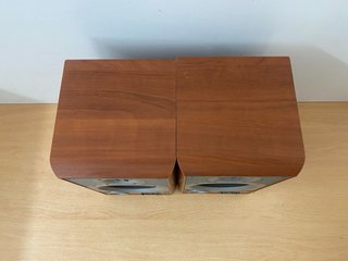 Altavoces Infinity Primus HCS Sat