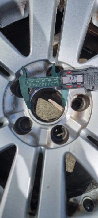 4 Llantas Aluminio Volkswagen con Neumáticos