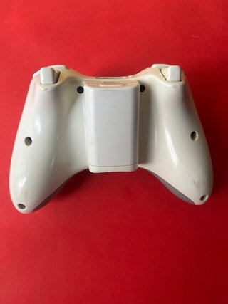 Xbox 360 Negra + Mando y Kinect