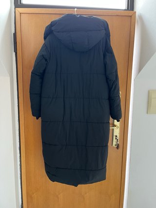 Abrigo acolchado largo Zara negro Talla S