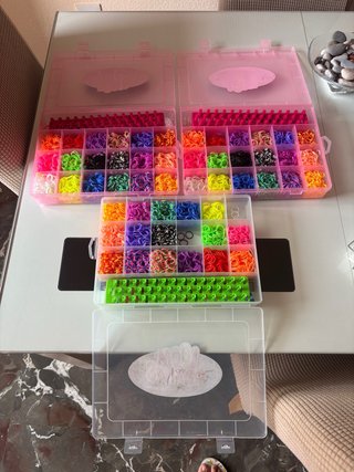 Kit de pulseras de goma multicolor