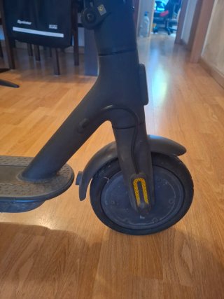 Patinete Eléctrico Xiaomi Mi Electric Scooter