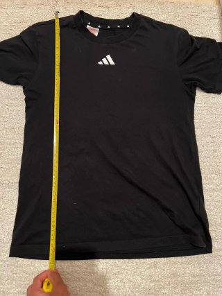 Camiseta Adidas Negra Vintage
