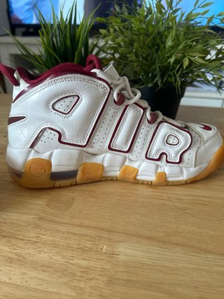 Nike Air More Uptempo Blancas y Rojas