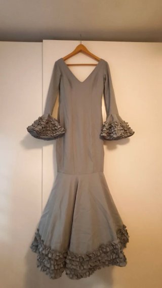 Traje de Flamenca Sibilina - Talla 38 (Gris Perla)