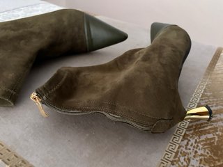 Botines de Tacón Verde Oliva Talla 41