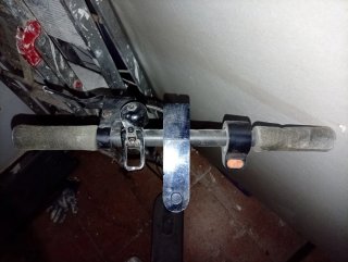 Patinete eléctrico negro